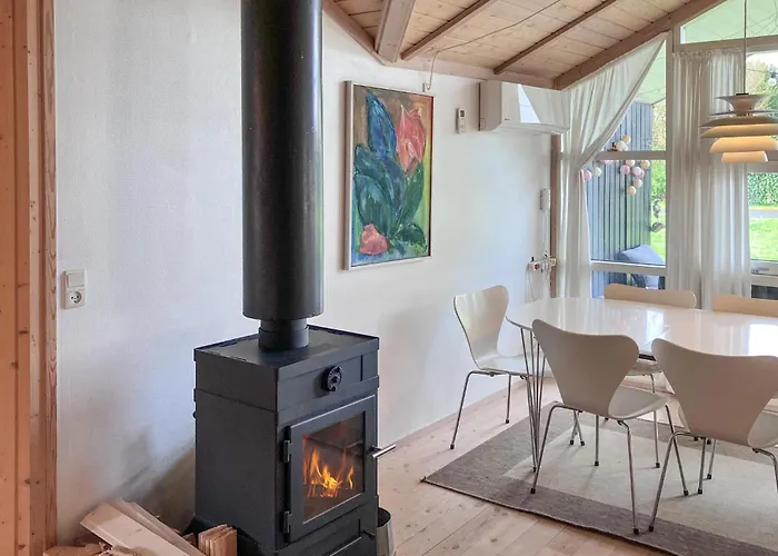 度假居 Cozy In With Wifi Dronningmølle